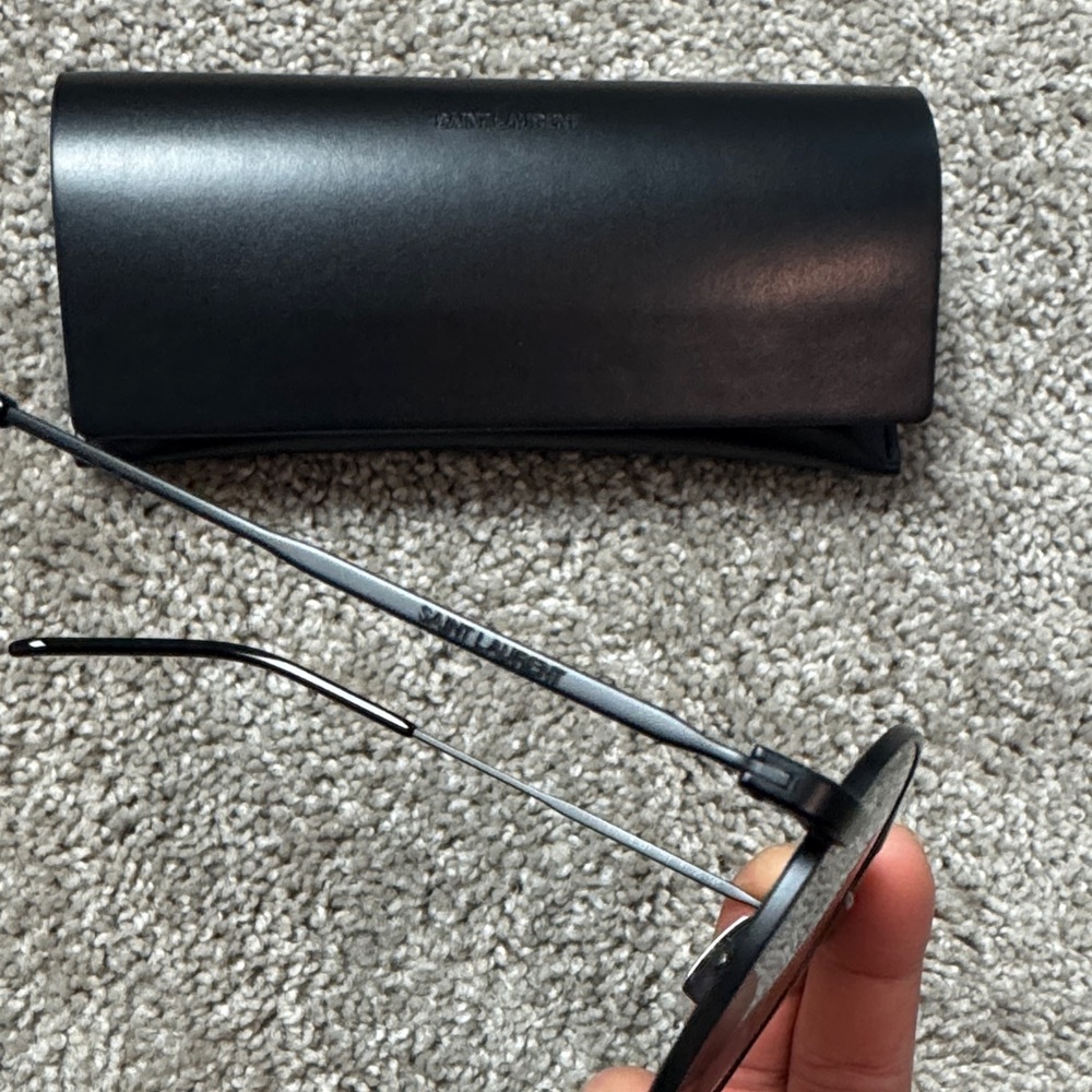 Saint Laurent Round Sunglasses - Picture 4 of 10